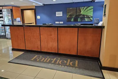 Photo 3 - Fairfield Inn & Suites by Marriott Charleston Airport/Convention Center