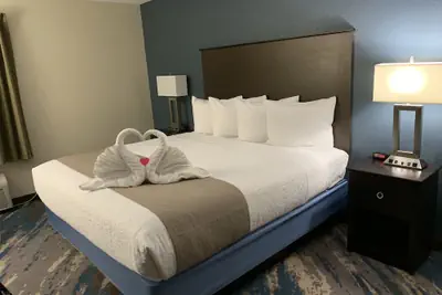 Photo 2 - AmericInn by Wyndham Prairie du Chien