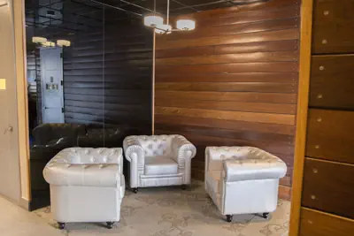 Photo 3 - Aura Hotel Brooklyn