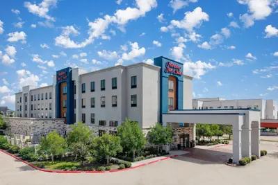 Photo 2 - Hampton Inn & Suites Houston/Pasadena