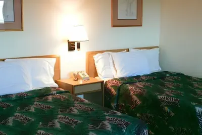 Photo 5 - America's Value Inn Mexico