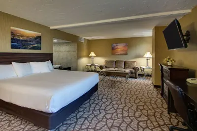 Photo 5 - EverSpring Inn