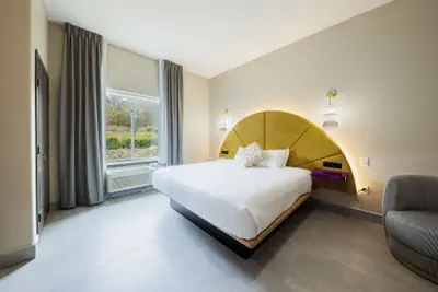 Photo 5 - Blanco River Hotel