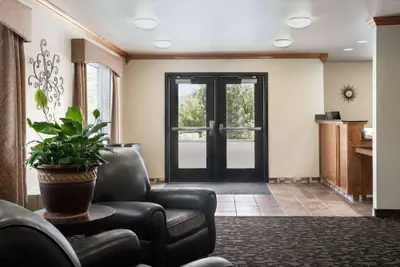 Photo 3 - Travelodge by Wyndham McAlester