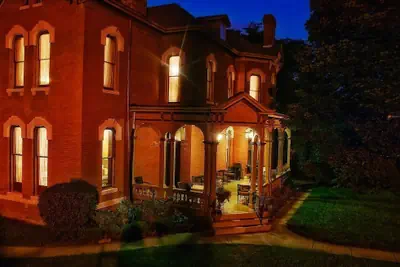 Photo 2 - Whiskey Mansion