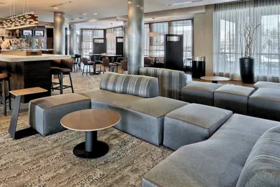 Photo 4 - Courtyard by Marriott York
