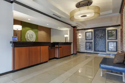 Photo 4 - Fairfield Inn & Suites Columbus