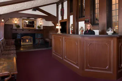 Photo 2 - Red Coach Inn