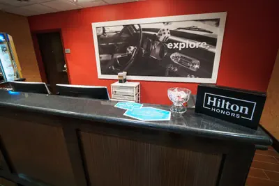 Photo 4 - Hampton Inn & Suites Elk City
