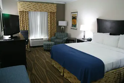 Photo 4 - Holiday Inn Express and Suites Corpus Christi North by IHG