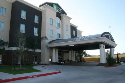 Photo 2 - Holiday Inn Express and Suites Corpus Christi North by IHG