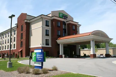 Photo 2 - Holiday Inn Express Hotel & Suites Rockingham by IHG