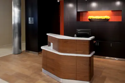 Photo 3 - Courtyard by Marriott Santa Ana Orange County