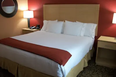 Photo 4 - Holiday Inn Express Cortland by IHG
