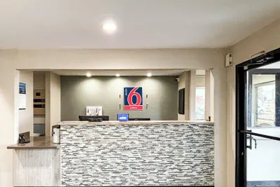Photo 4 - Studio 6 Suites – Richland, MS / Jackson