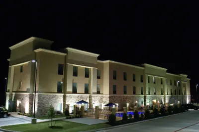 Photo 2 - Hampton Inn & Suites Center