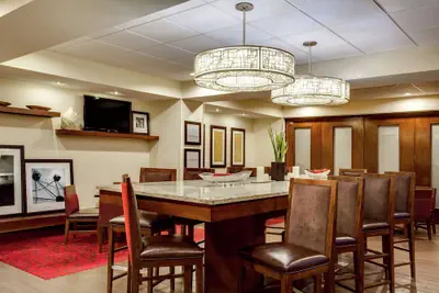 Photo 4 - Hampton Inn Ozark