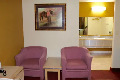 Photo 3 - Budget Inn Barstow