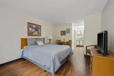 Photo 4 - Affordable Suites Hickory/Conover