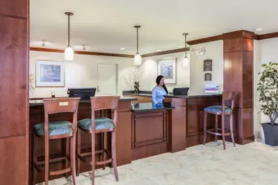 Photo 3 - Staybridge Suites El Paso Airport by IHG