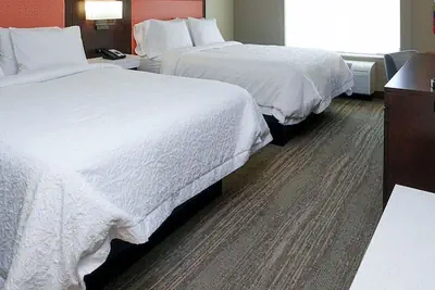 Photo 4 - Hampton Inn Colorado Springs I-25 Central