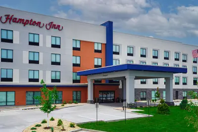 Photo 2 - Hampton Inn Colorado Springs I-25 Central