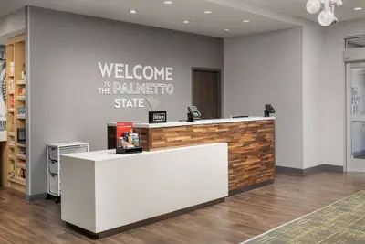 Photo 5 - Hampton Inn & Suites Lexington Columbia