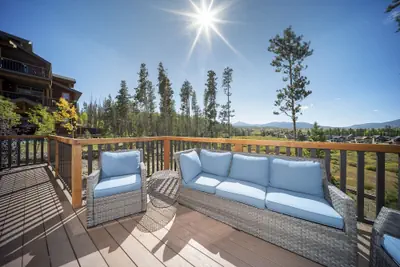 Photo 2 - Cozens Pointe E 102 2 Bedroom Condo by RedAwning