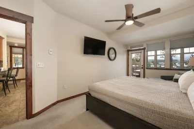 Photo 5 - Cozens Pointe E 102 2 Bedroom Condo by RedAwning