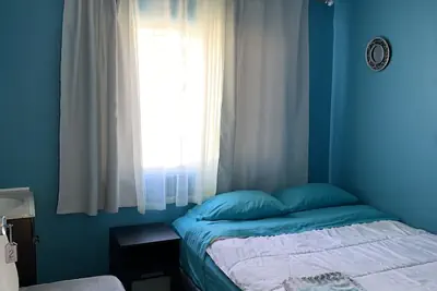 Photo 4 - LAX guest house