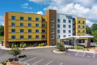 Photo 2 - Fairfield Inn & Suites by Marriott Rocky Mount