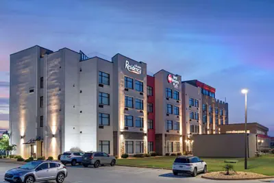 Photo 2 - Best Western Plus Executive Residency Rigby's Water World Hotel