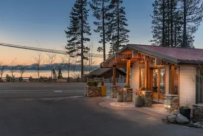 Photo 2 - Firelite Lodge