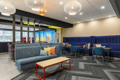 Photo 3 - Tru by Hilton Dallas Downtown Market Center