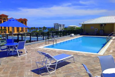 Photo 2 - Vistalmar Beach Resort
