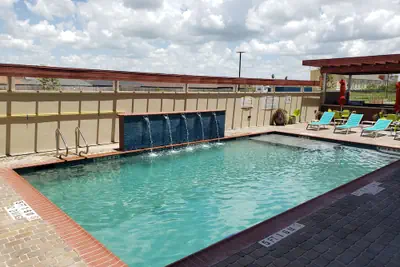 Photo 2 - Home2 Suites by Hilton Edinburg, TX
