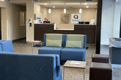 Photo 4 - Quality Inn & Suites Spring Lake - Fayetteville near Fort Bragg