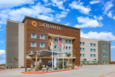 Photo 2 - La Quinta Inn & Suites by Wyndham Fort Stockton Northeast