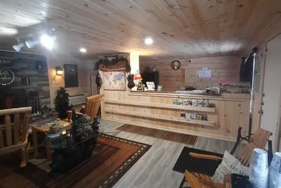 Photo 2 - Sunshine Motel and Cabins