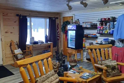 Photo 3 - Sunshine Motel and Cabins