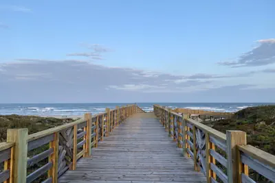 Photo 2 - Lively Beach