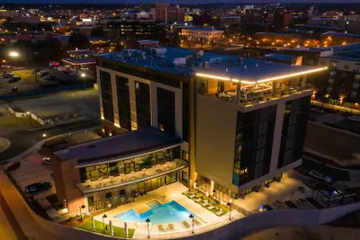 Photo 2 - Hotel Indigo Columbus at Riverfront Place by IHG