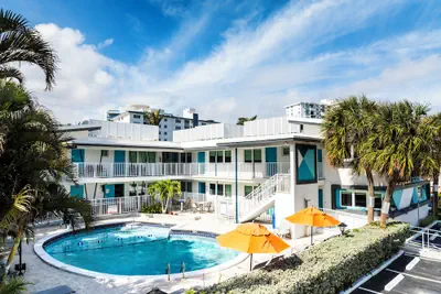 Photo 2 - Rolo Beach Hotel