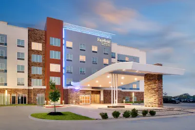Photo 2 - Fairfield by Marriott Inn & Suites Houston League City