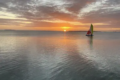 Photo 2 - Bahia Bay Resort