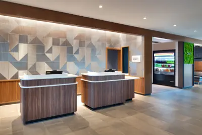 Photo 3 - Courtyard by Marriott Ames