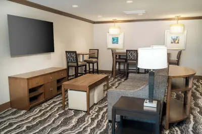 Photo 2 - Staybridge Suites Nashville - Franklin by IHG