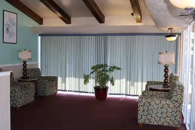Photo 4 - Friendship Inn