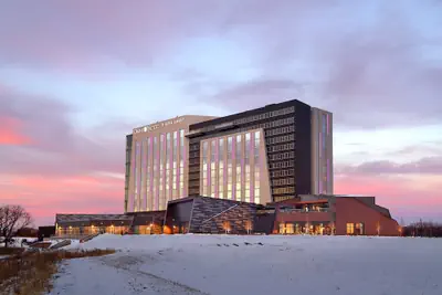 Photo 2 - Omni Viking Lakes Hotel