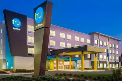 Photo 2 - Tru by Hilton Savannah Airport